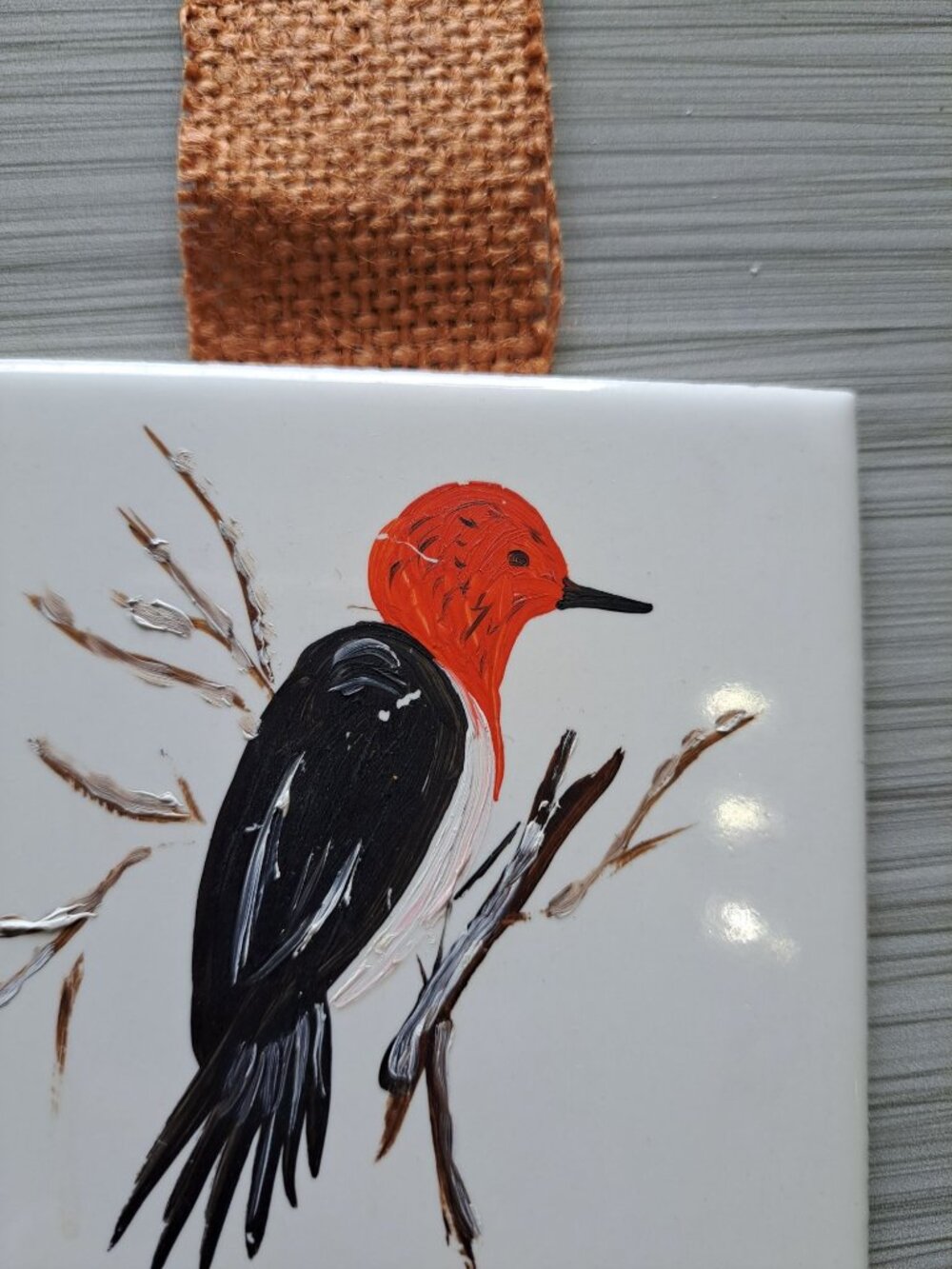 Hand-Painted Ceramic Red Headed Woodpecker Wall Tile Signed Wall Hanging - Picture 4 of 11